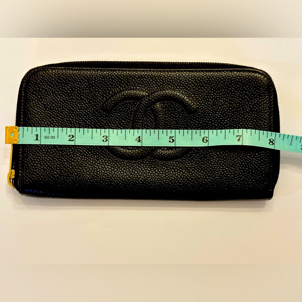 CHANEL Black Caviar Leather Zip-Around Wallet with Gold-Tone Hardware - Picture 3 of 13